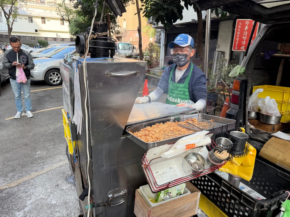 【立院三寶】做不了立委，至少也來去吃個痛快過過癮