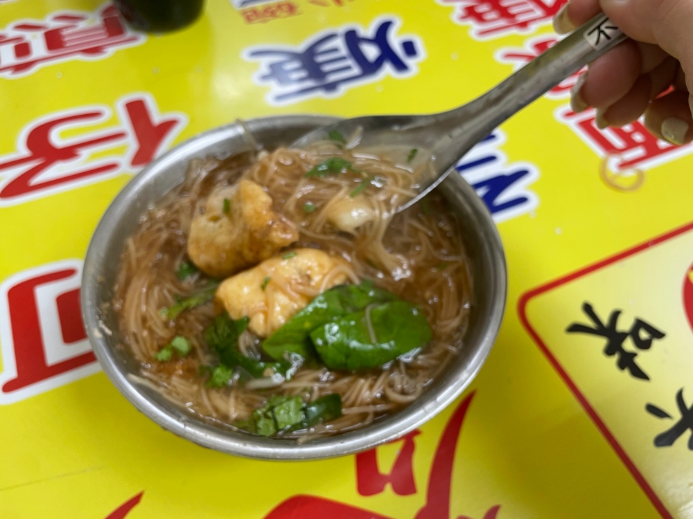 【基隆 麥克麵線】就算是逆向，披頭散髮也要吃！！「這碗，我今天一定要吃到！」